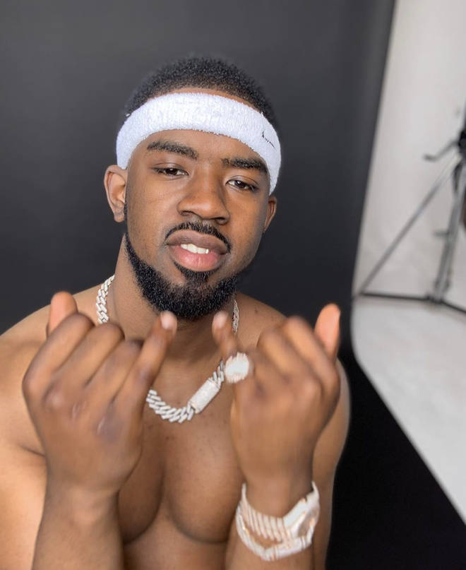 Yewande dismissed a relationship with Tion Wayne, saying, "the thing with rappers, it&squot;s like dating a footballer. You&squot;re gonna get your heartbroken, and I&squot;m just not in the mood, y&squot;know?"