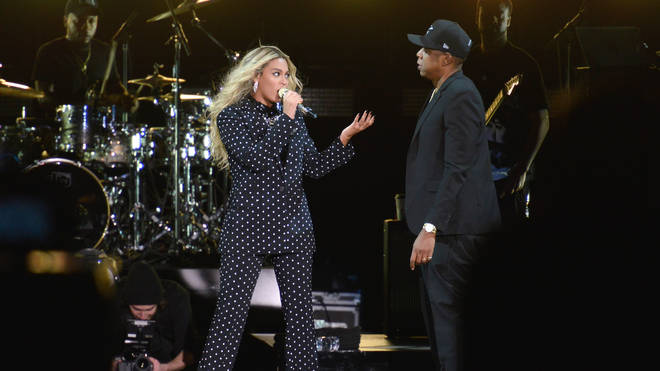 Beyonce and JAY-Z performing