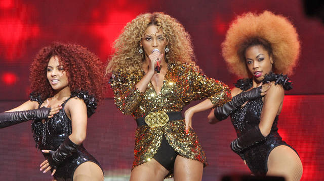 Beyonce performed an incredible headline set at Glastonbury 2011