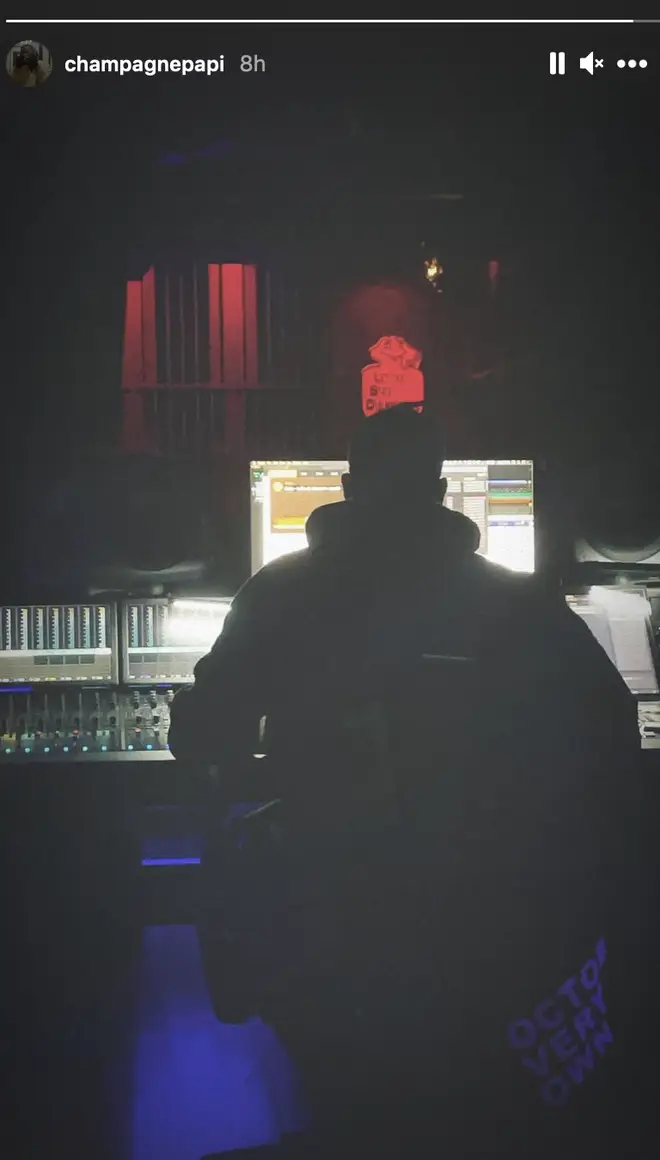 Drake shares a photo of himself in the studio