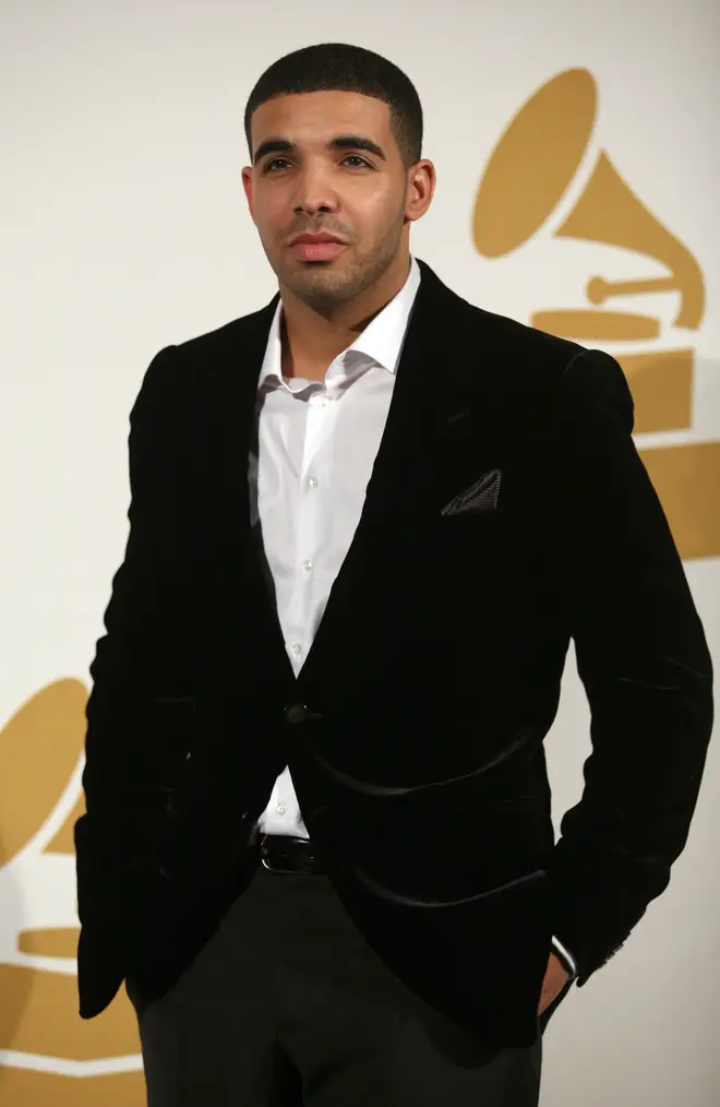Drake attends the Grammys for the first time in 2009