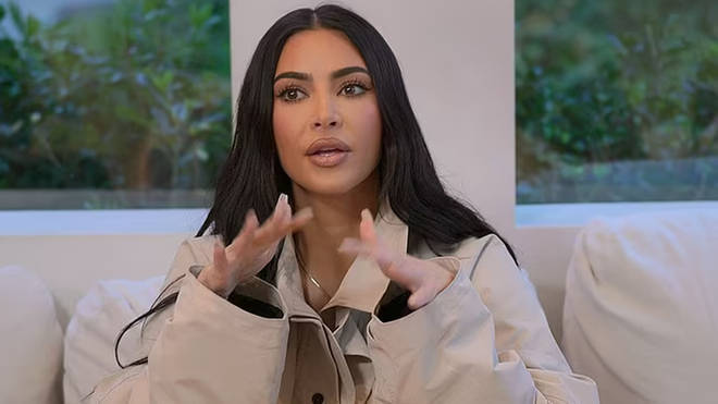 Kim Kardashian apologising to her family for the way Kanye treated them on the latest episode of The Kardashians
