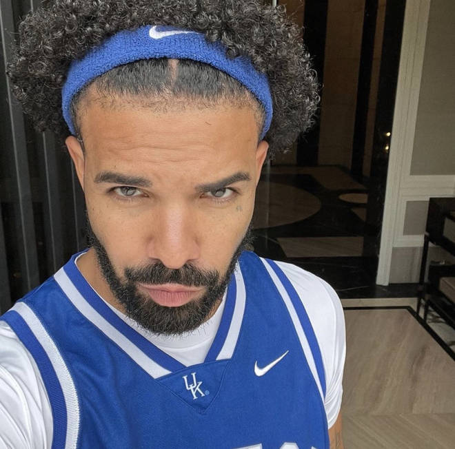 Fans had a lot to say over Drake's new selfie.
