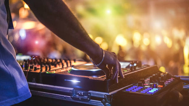 Lock in for the biggest summer hits of 2019.