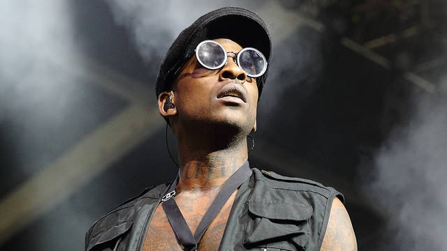Skepta makes a surprise confession on 'Greaze Mode'.