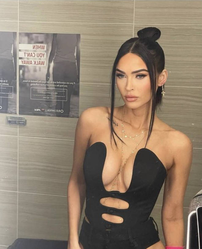 Megan Fox posted to hint at her split for MGK.