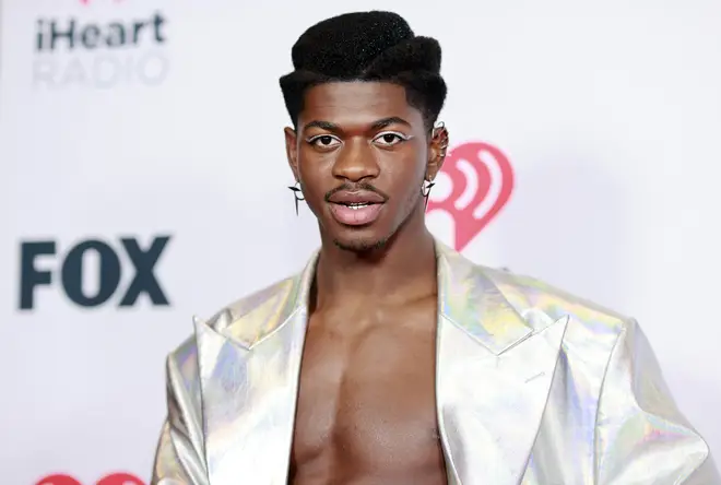 Lil Nas X has issued an apology over comments made on Twitter.