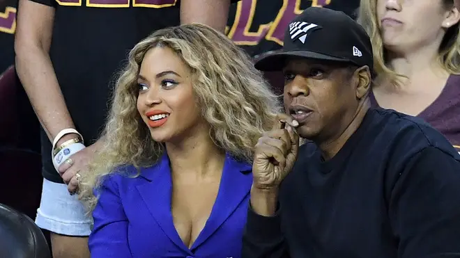 Beyonce and Jay Z at a 2016 NBA Finals game